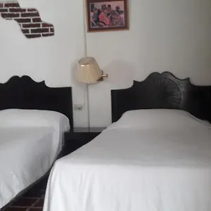 De Cortez Y Larraz Hotel Antigua